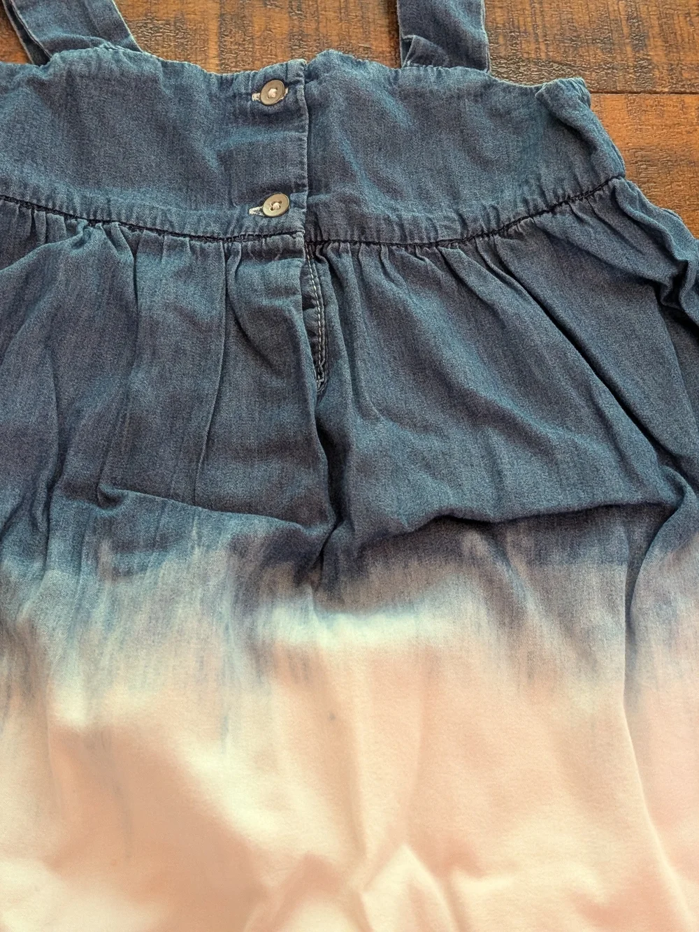 GAP soft blue